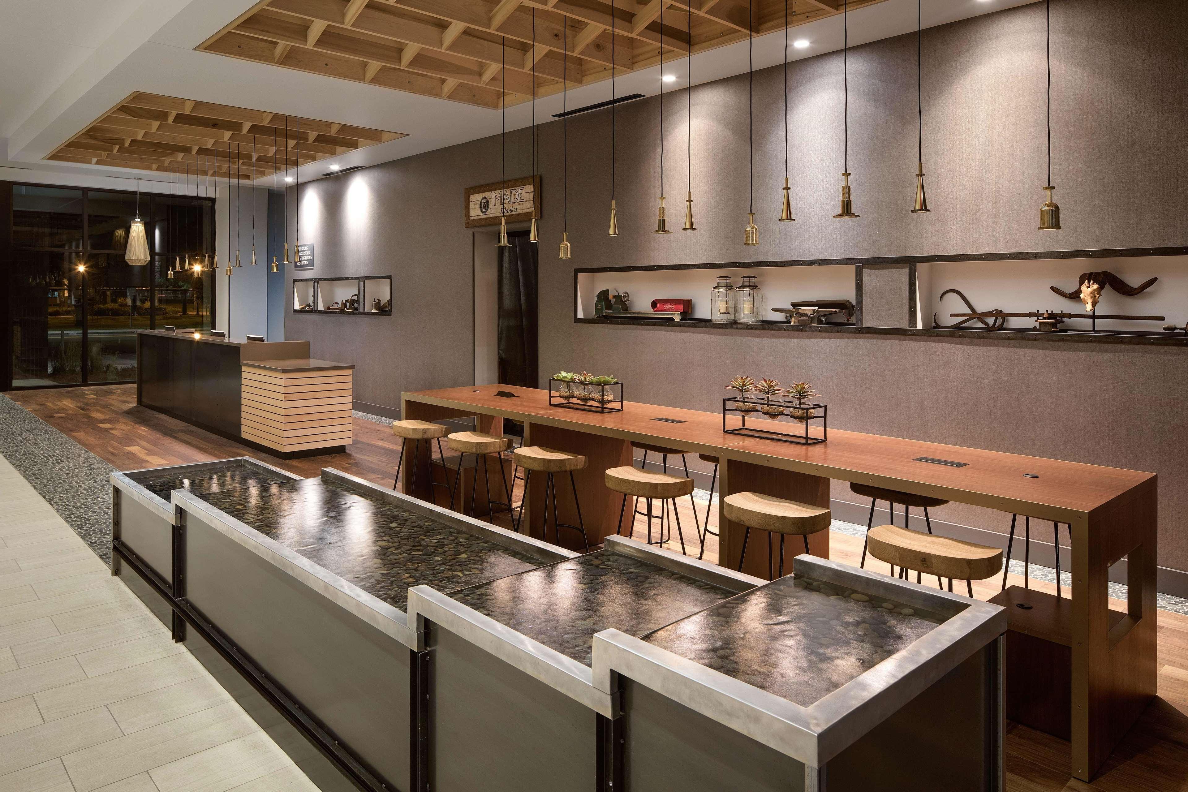 Hotel Doubletree By Hilton At Lincoln Park