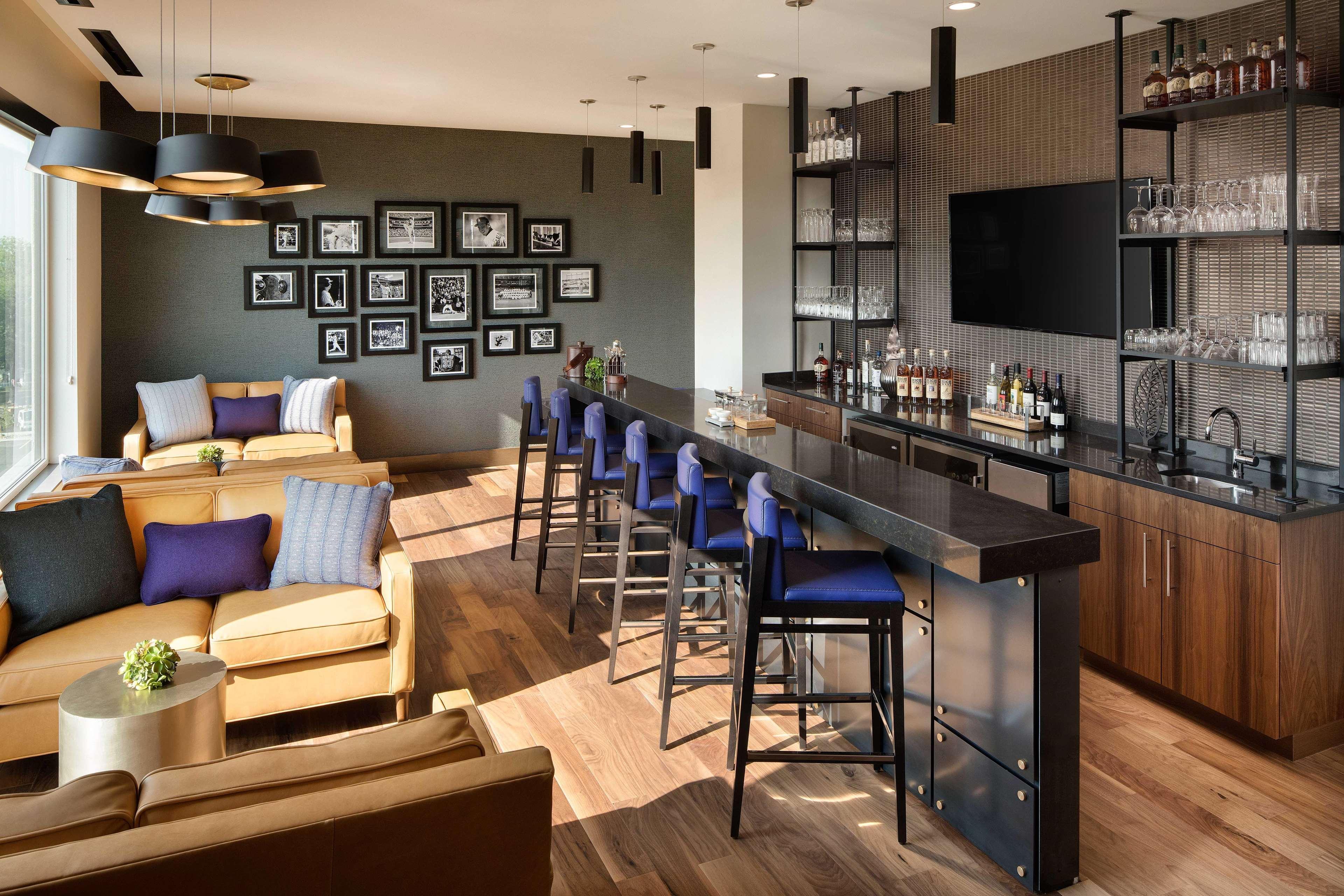 Doubletree By Hilton At Lincoln Park Greeley