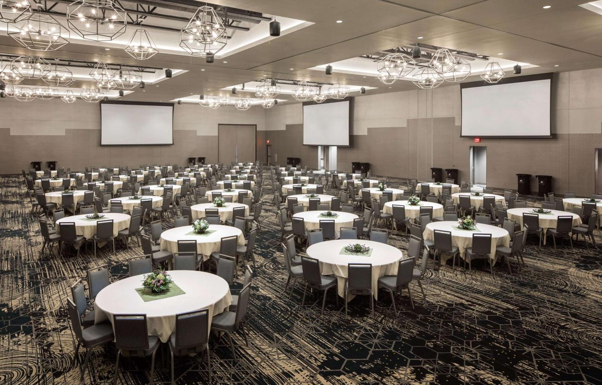 Doubletree By Hilton At Lincoln Park Hotel 4*