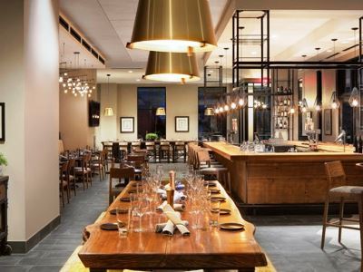 Doubletree By Hilton At Lincoln Park Hotel Greeley